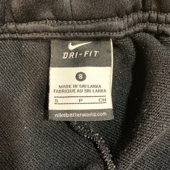 Nike dry fit sweatpants, size small - Picture 2 of 5